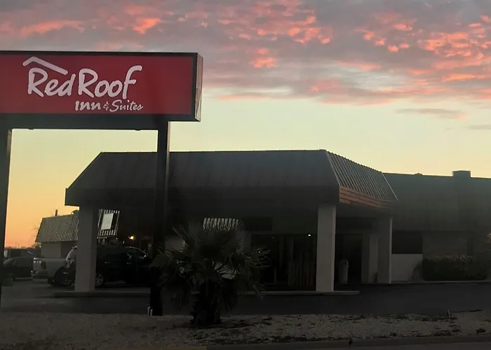 Red Roof Inn & Suites San Angelo