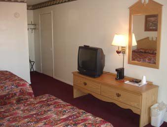 Motel Red Roof &